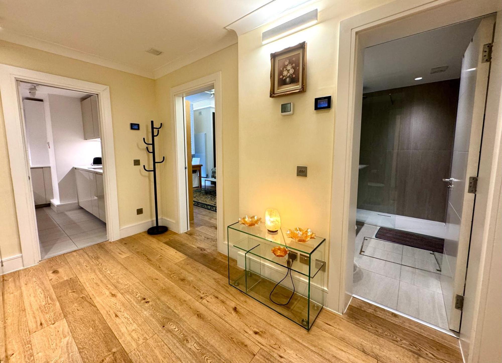 2 Bedroom Apartment In Central London South Kensington By Wild London Exterior photo